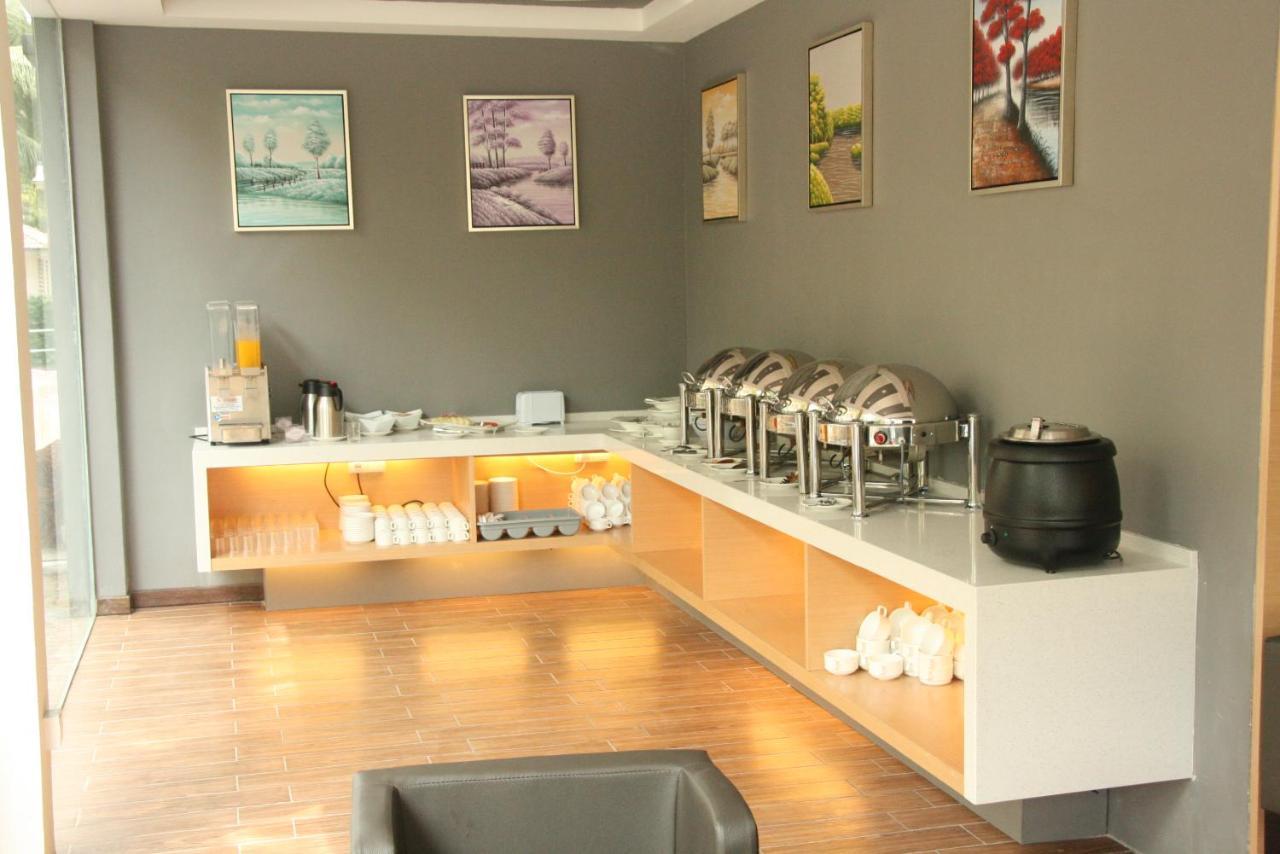 Lumut Suites Extérieur photo