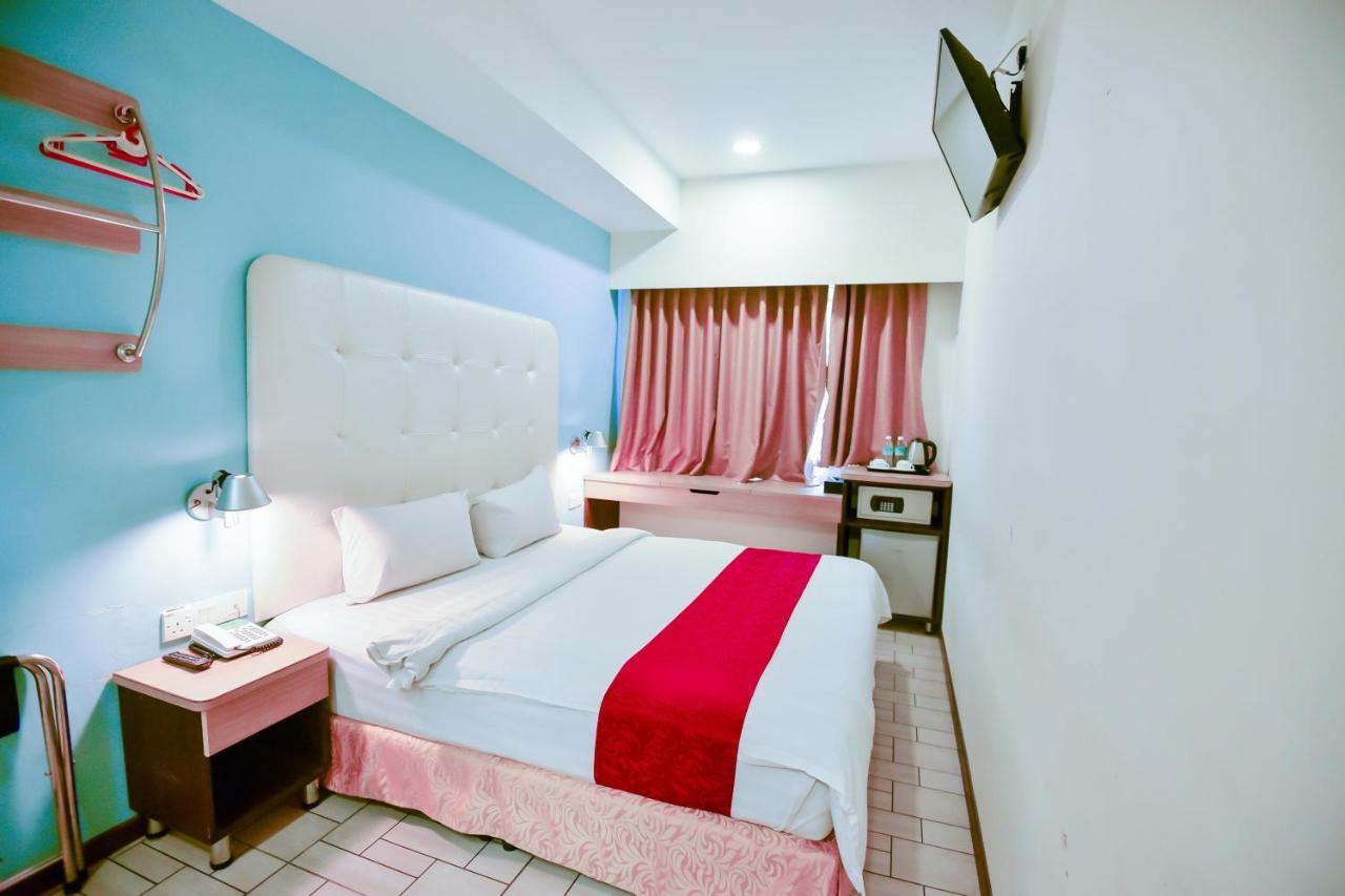 Lumut Suites Extérieur photo